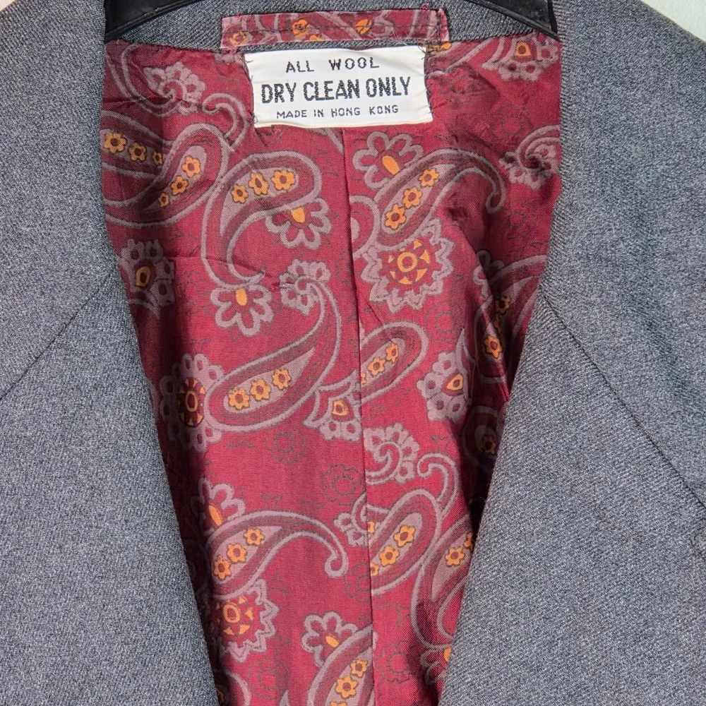 Victor of Hong Kong Blazer Mens 46 Grey Excellent Wool Paisley Lining Vintage